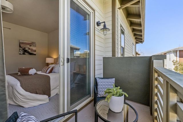 418 Chapman Lane, San Mateo, CA 94403