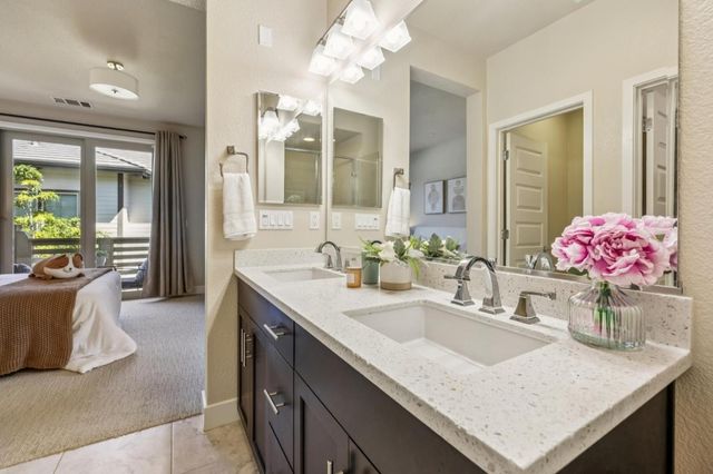 418 Chapman Lane, San Mateo, CA 94403