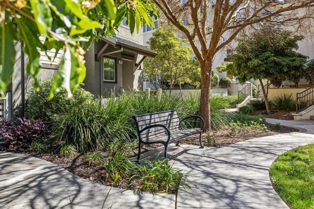 418 Chapman Lane, San Mateo, CA 94403