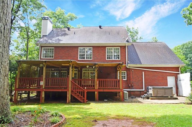 1091 Glenwood Lane, Bogart, GA 30622