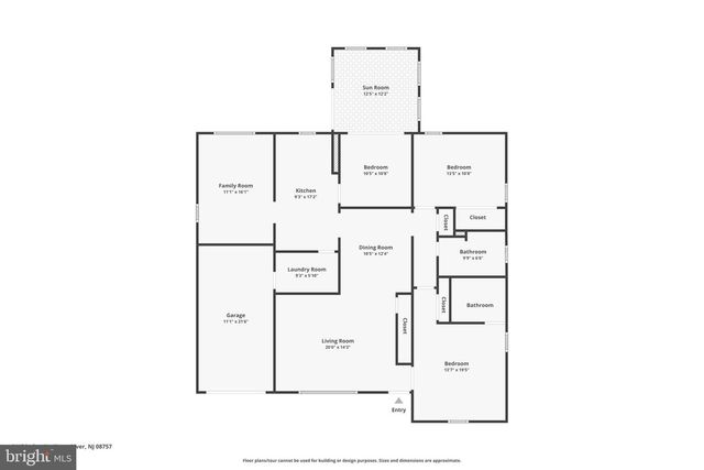 3 WHITAKER DR, Toms River, NJ 08757