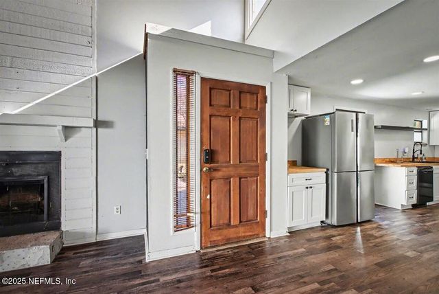 1569 ARCADIA Drive, Jacksonville, FL 32207