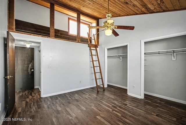 1569 ARCADIA Drive, Jacksonville, FL 32207