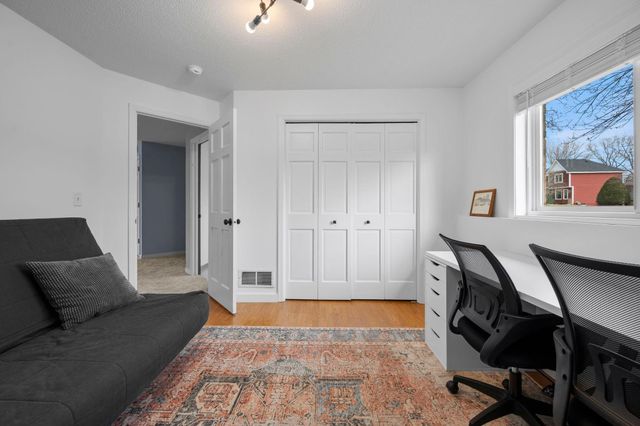 6667 Kingsview Lane N, Maple Grove, MN 55311