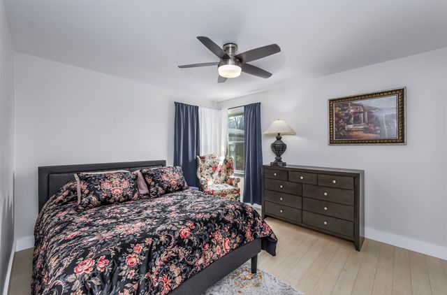 7436 Bridges Avenue, Richland Hills, TX 76118