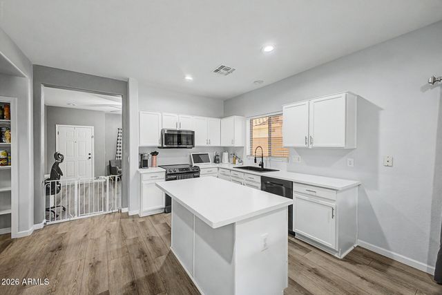 1218 S KENDRA Street, Gilbert, AZ 85296