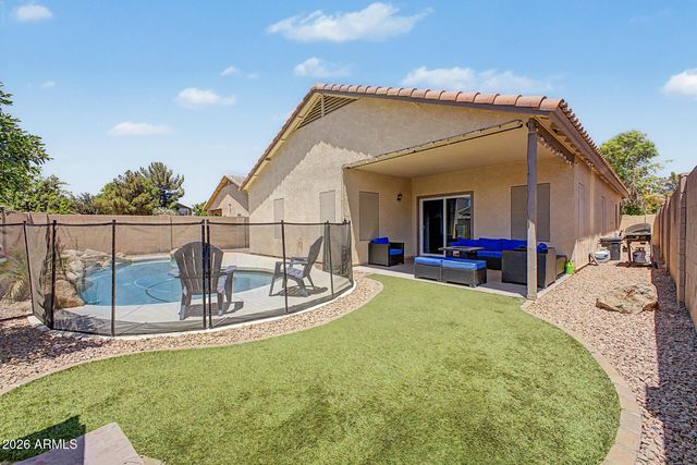 1218 S KENDRA Street, Gilbert, AZ 85296