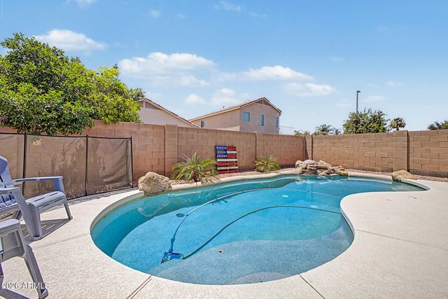 1218 S KENDRA Street, Gilbert, AZ 85296