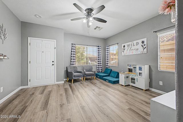 1218 S KENDRA Street, Gilbert, AZ 85296