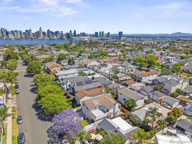 349-51 G, Coronado, CA 92118