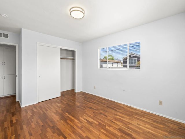 349-51 G, Coronado, CA 92118
