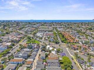 349-51 G, Coronado, CA 92118