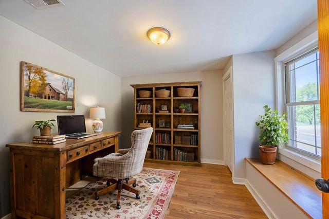 5012 Cleveland Street, Wheatland Twp, MN 55046