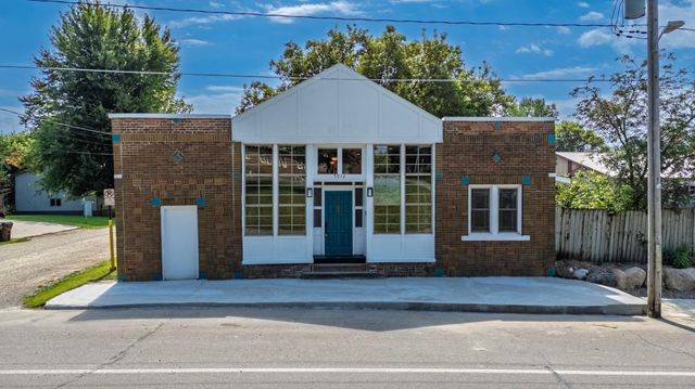 5012 Cleveland Street, Wheatland Twp, MN 55046