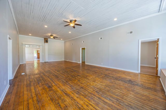 5012 Cleveland Street, Wheatland Twp, MN 55046