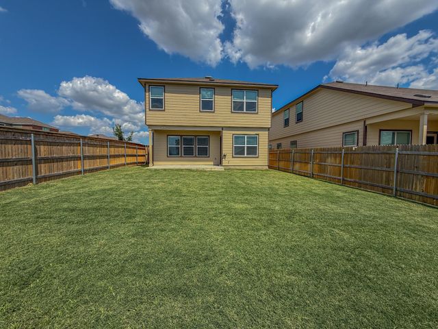 725 Bronco Billy DR, Jarrell, TX 76537