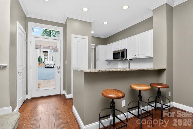 1073 Park West Drive, Charlotte, NC 28209