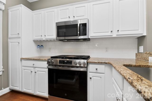 1073 Park West Drive, Charlotte, NC 28209