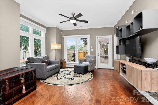 1073 Park West Drive, Charlotte, NC 28209