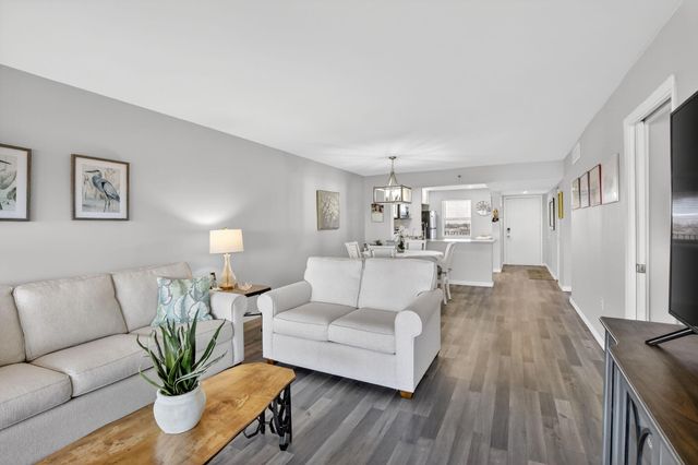 3910 Inverrary Boulevard 802b, Lauderhill, FL 33319