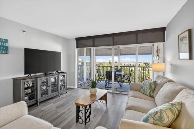 3910 Inverrary Boulevard 802b, Lauderhill, FL 33319