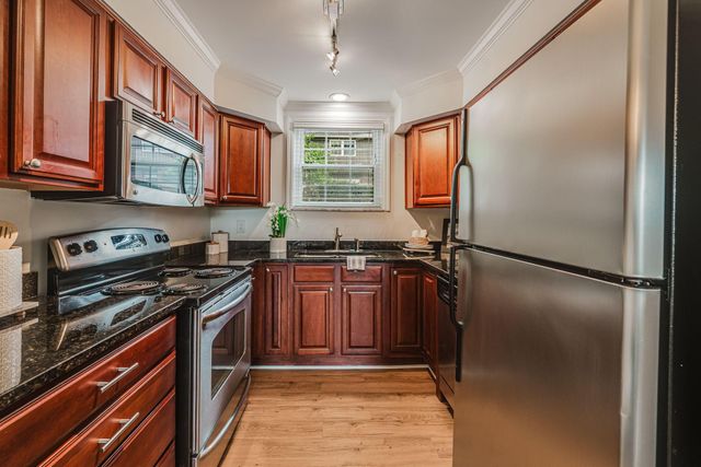 1383 Bluff Avenue, B, Grandview Heights, OH 43212