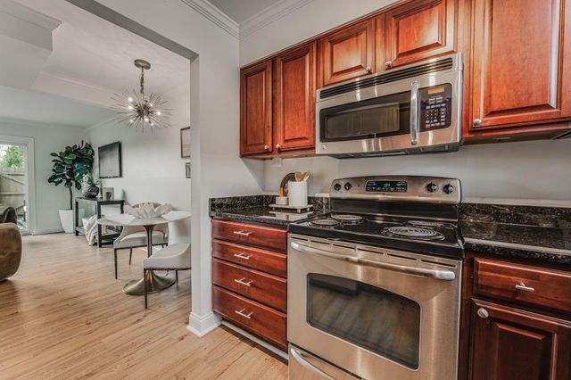 1383 Bluff Avenue, B, Grandview Heights, OH 43212