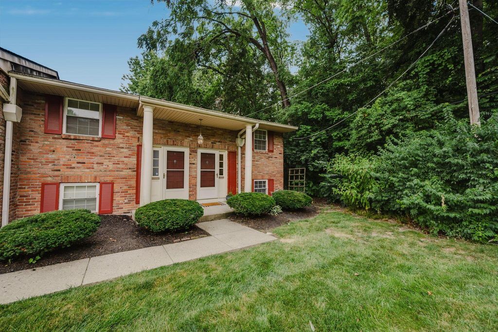 1383 Bluff Avenue, B, Grandview Heights, OH 43212