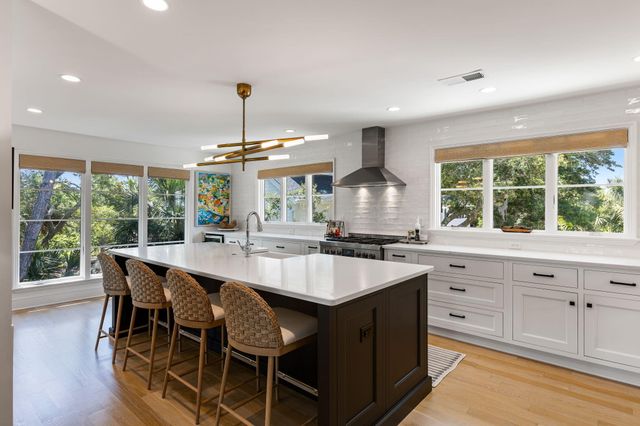 3560 Seaview Drive, Seabrook Island, SC 29455
