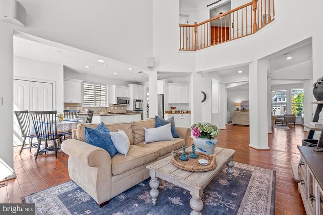 42961 THORNBLADE CIR, Broadlands, VA 20148