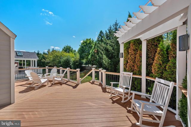 42961 THORNBLADE CIR, Broadlands, VA 20148