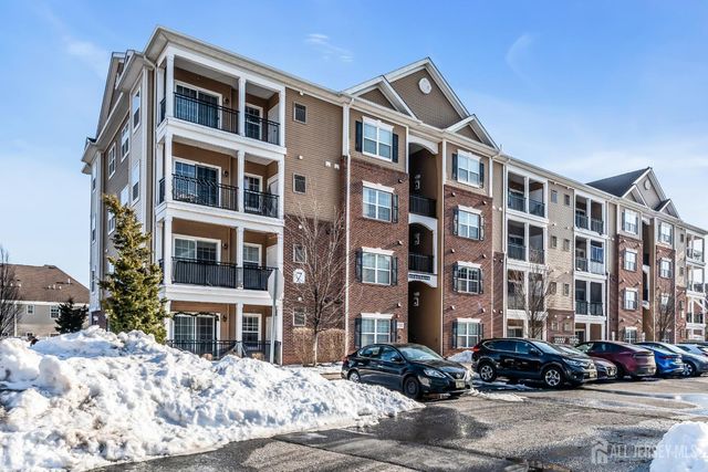 731 Strassle Way, South Plainfield, NJ 07080