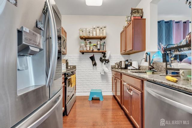 731 Strassle Way, South Plainfield, NJ 07080