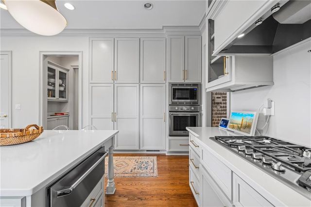 5727 Mountain Oak Drive, Braselton, GA 30517