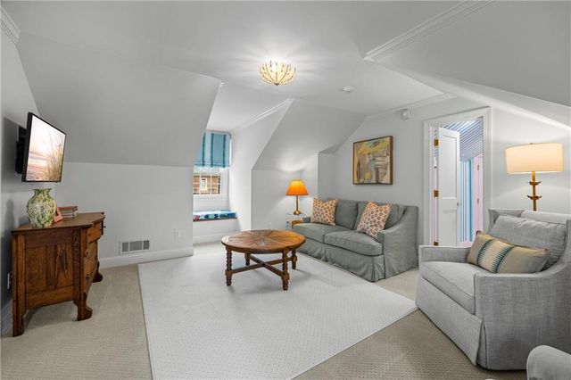 5727 Mountain Oak Drive, Braselton, GA 30517