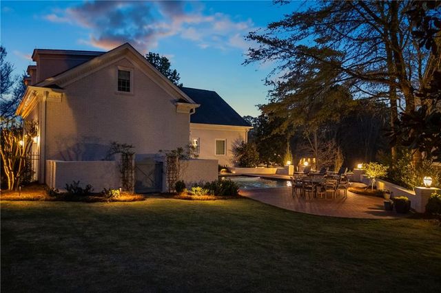 5727 Mountain Oak Drive, Braselton, GA 30517
