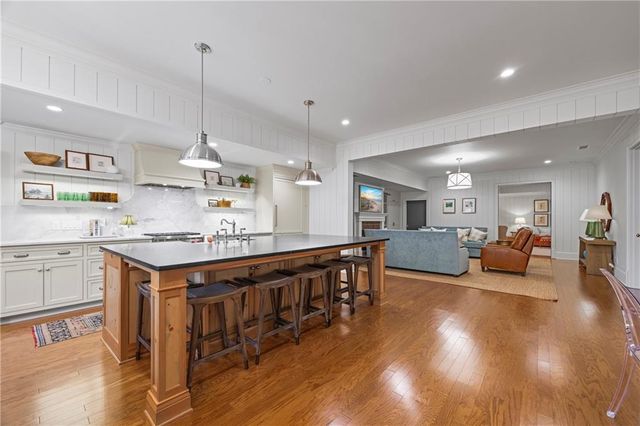 5727 Mountain Oak Drive, Braselton, GA 30517