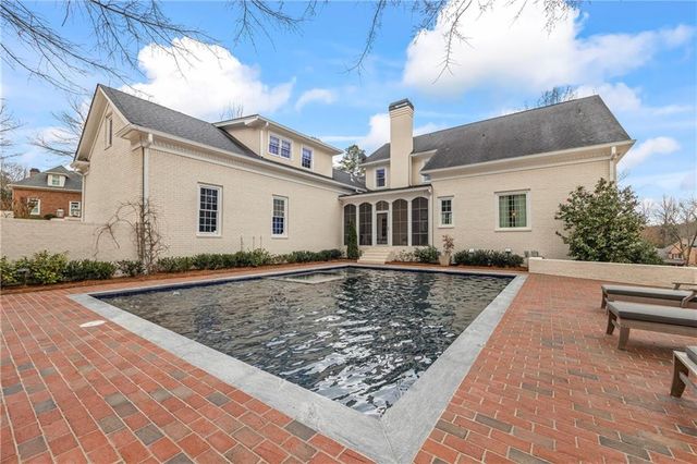 5727 Mountain Oak Drive, Braselton, GA 30517