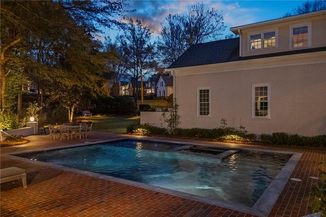 5727 Mountain Oak Drive, Braselton, GA 30517