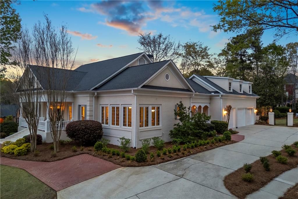 5727 Mountain Oak Drive, Braselton, GA 30517