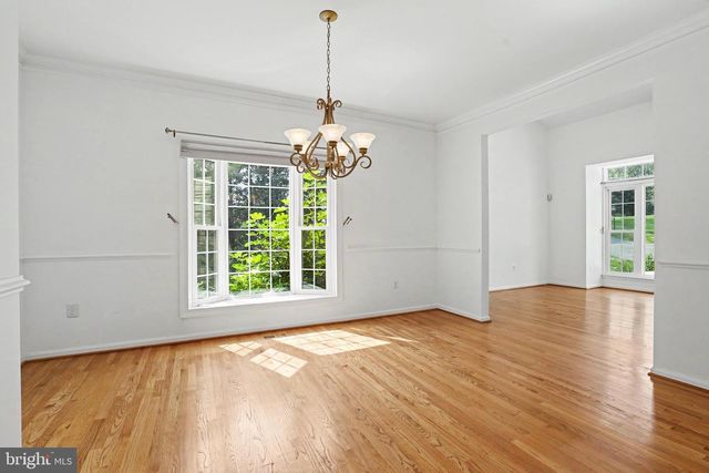 7855 WALLER DR, Manassas, VA 20111