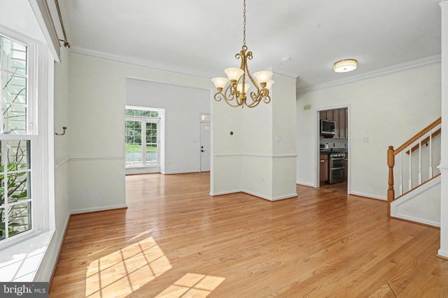 7855 WALLER DR, Manassas, VA 20111
