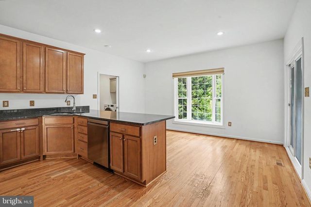 7855 WALLER DR, Manassas, VA 20111