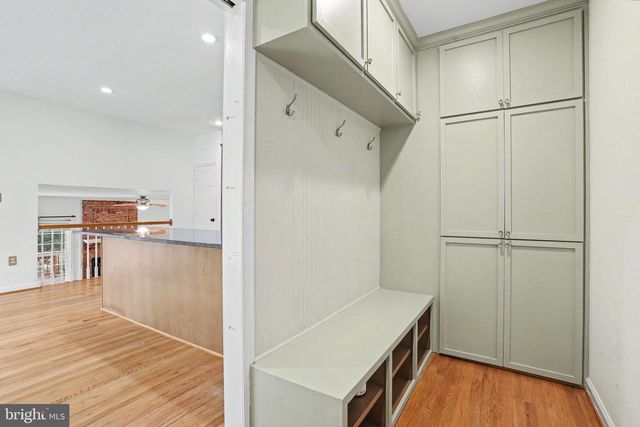 7855 WALLER DR, Manassas, VA 20111