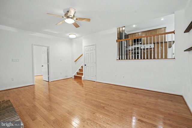 7855 WALLER DR, Manassas, VA 20111