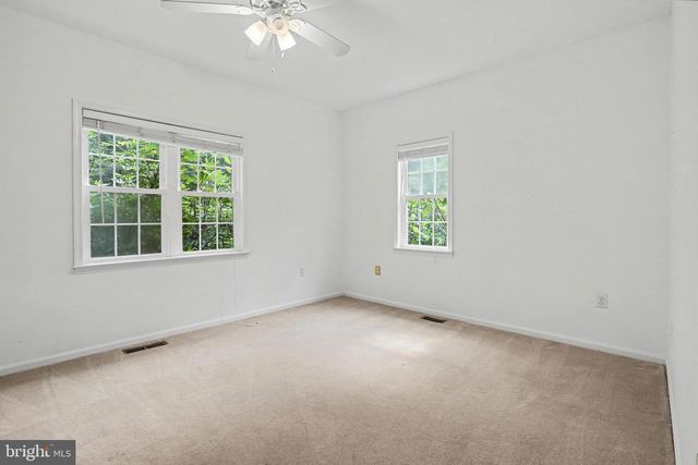7855 WALLER DR, Manassas, VA 20111
