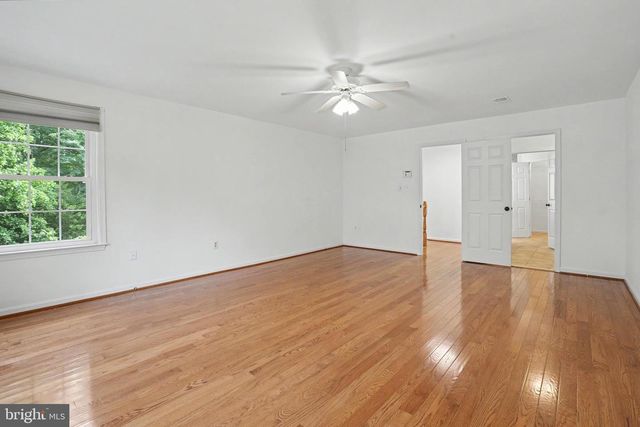 7855 WALLER DR, Manassas, VA 20111