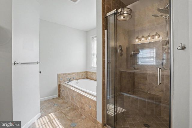 7855 WALLER DR, Manassas, VA 20111