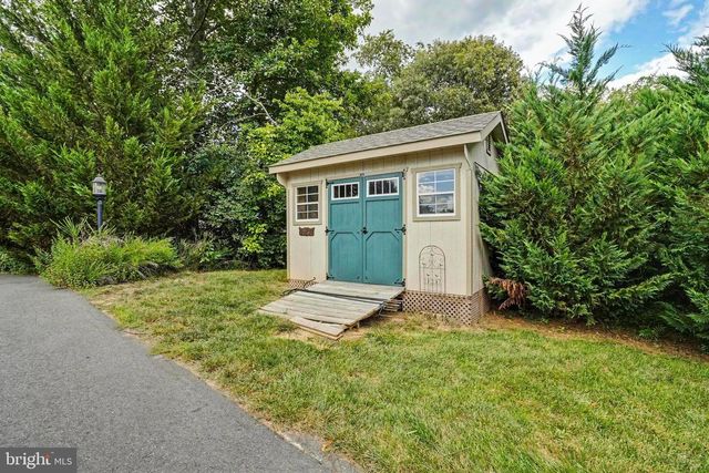 7855 WALLER DR, Manassas, VA 20111