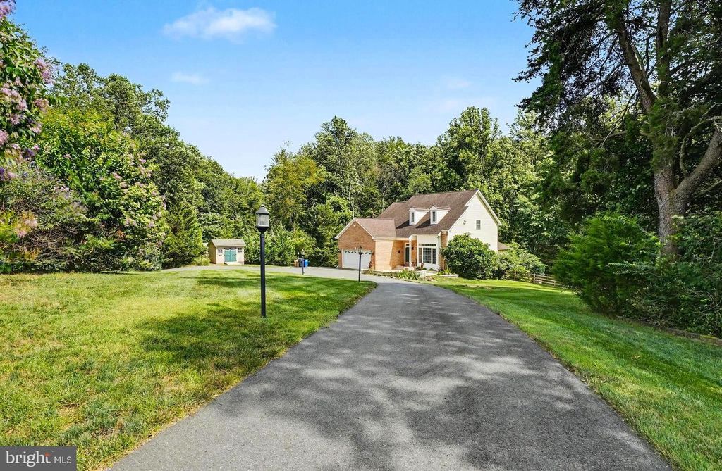7855 WALLER DR, Manassas, VA 20111